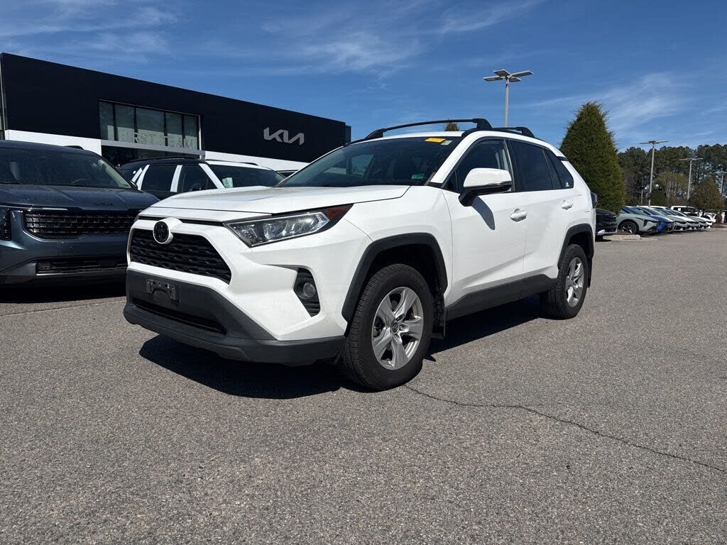 2019 TOYOTA RAV4