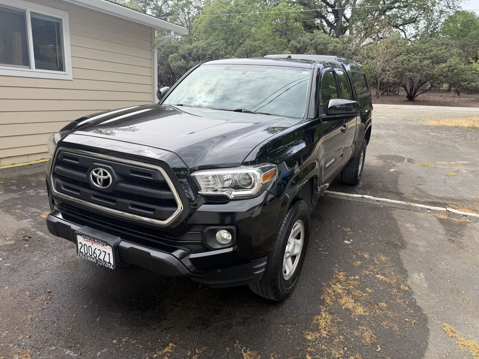 2016 TOYOTA Tacoma