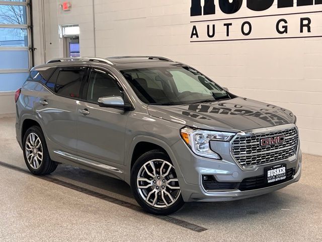 2024 GMC Terrain