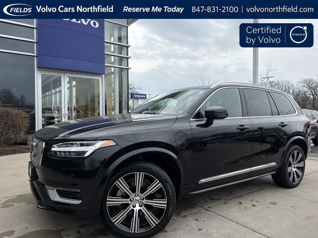 2023 VOLVO XC90
