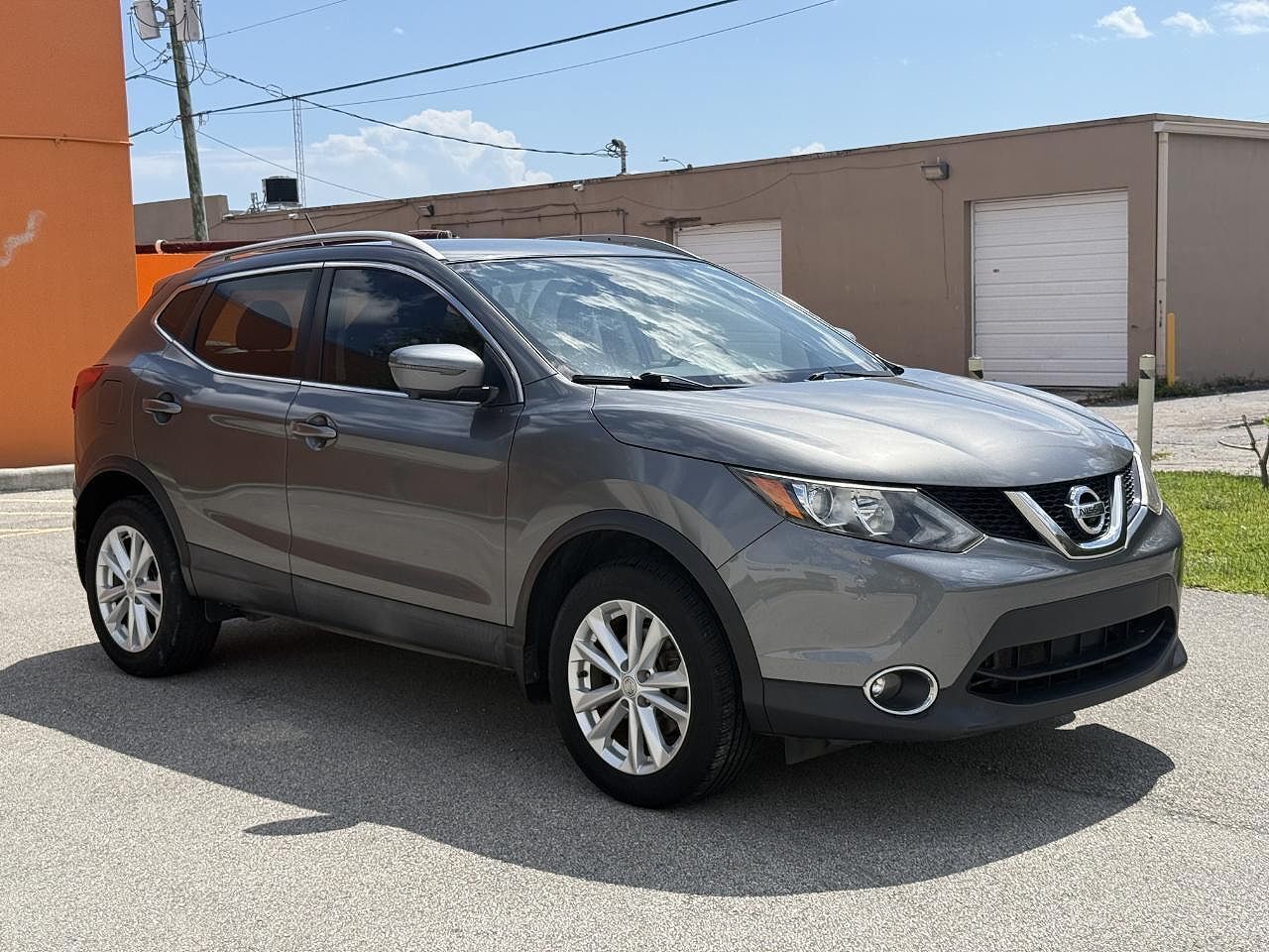 2017 NISSAN Rogue