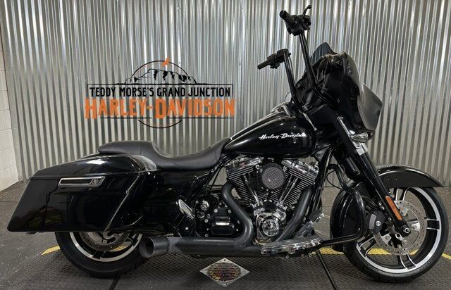 2014 HARLEY DAVIDSON Street Glide