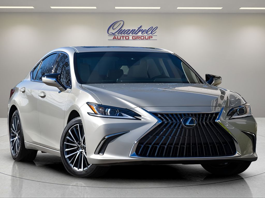 2023 LEXUS ES