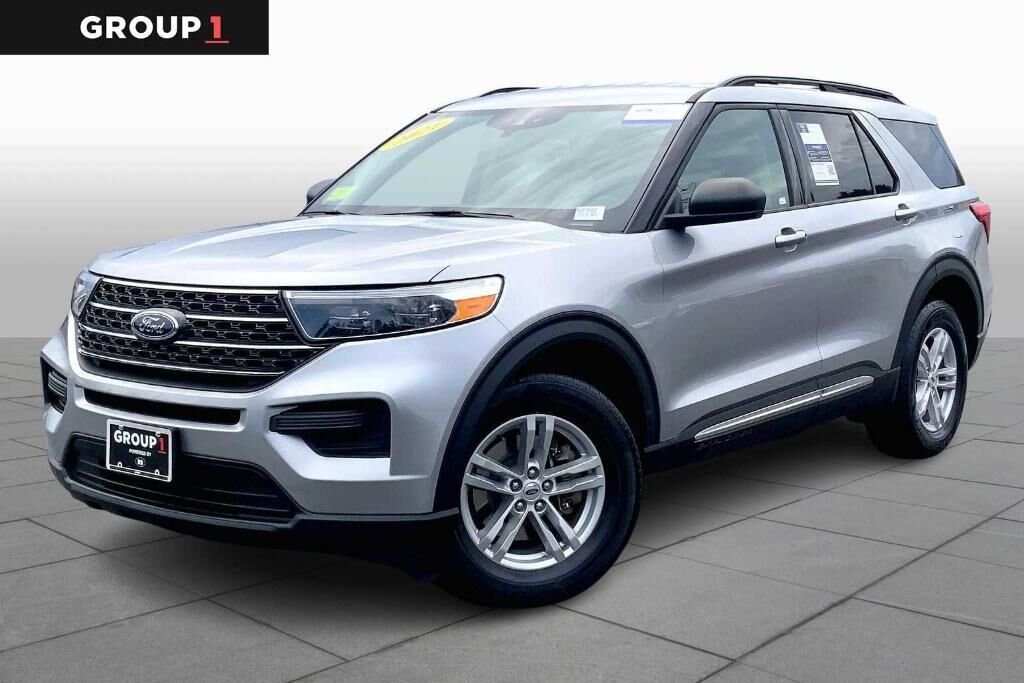 2021 FORD Explorer