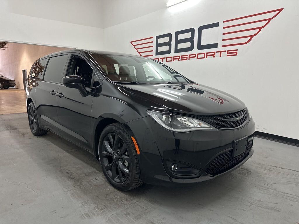 2018 CHRYSLER Pacifica