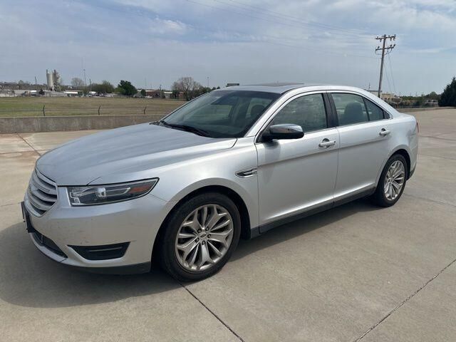 2018 FORD Taurus