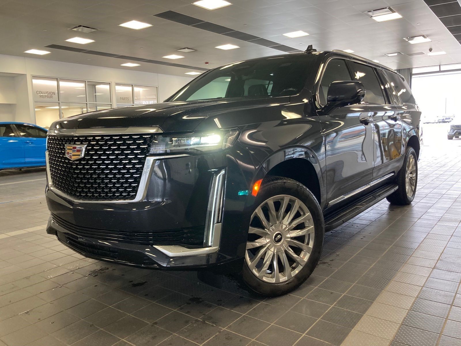 2024 CADILLAC Escalade ESV