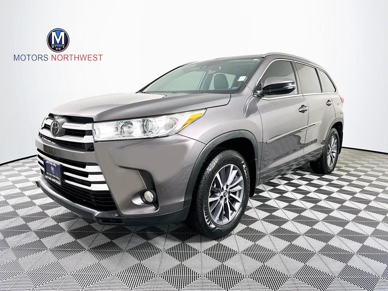 2018 TOYOTA Highlander