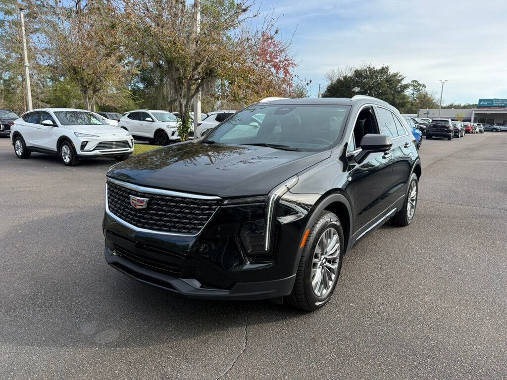 2025 CADILLAC XT4