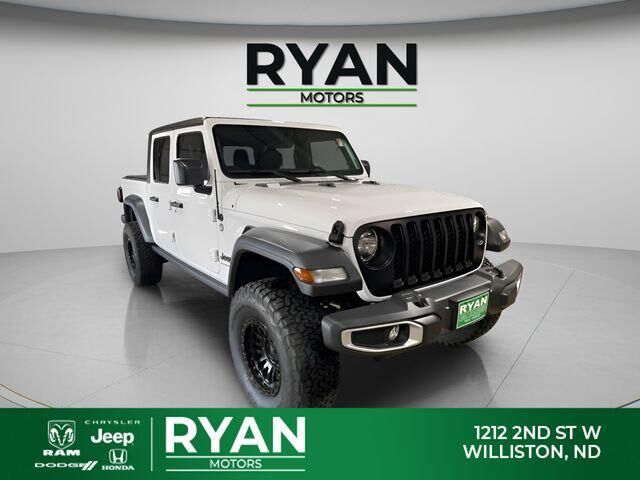 2023 JEEP Gladiator