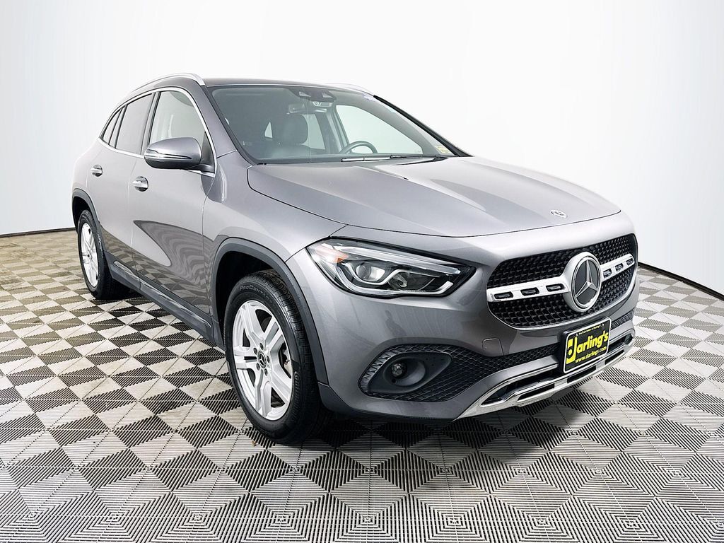 2021 MERCEDES-BENZ GLA-Class