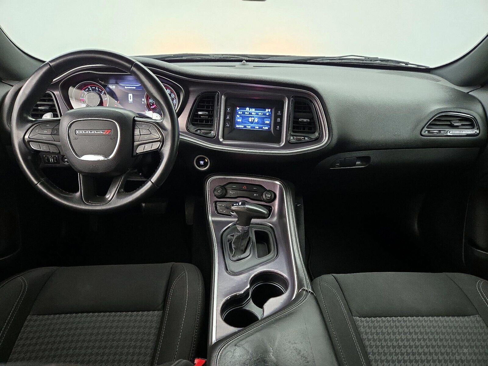 2015 DODGE Challenger