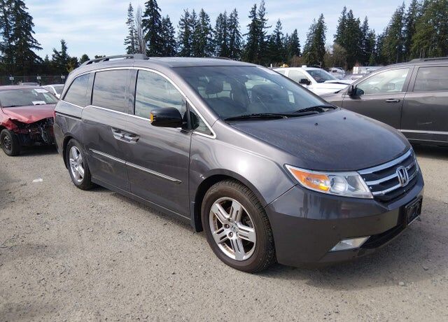 2012 HONDA Odyssey
