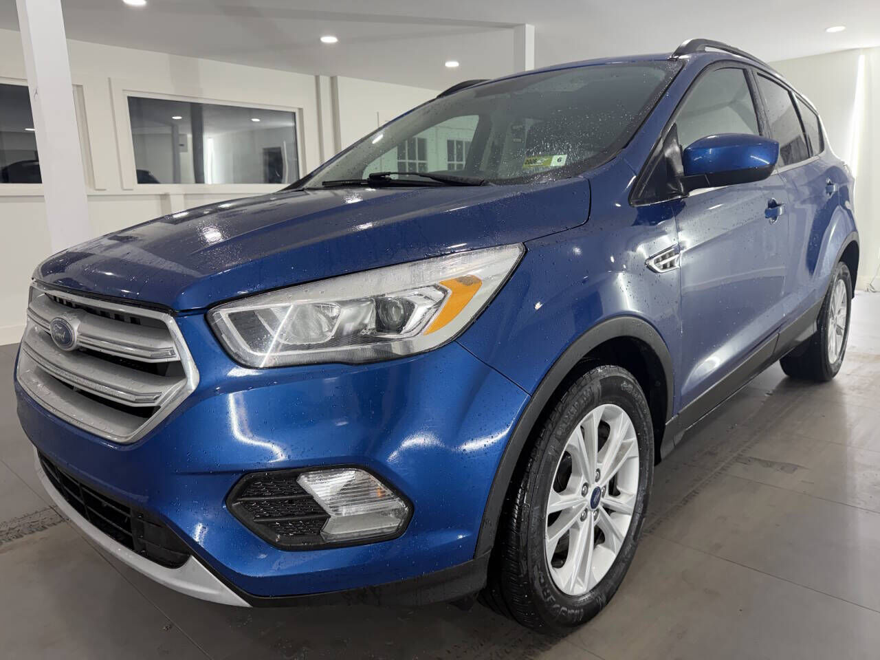2017 FORD Escape