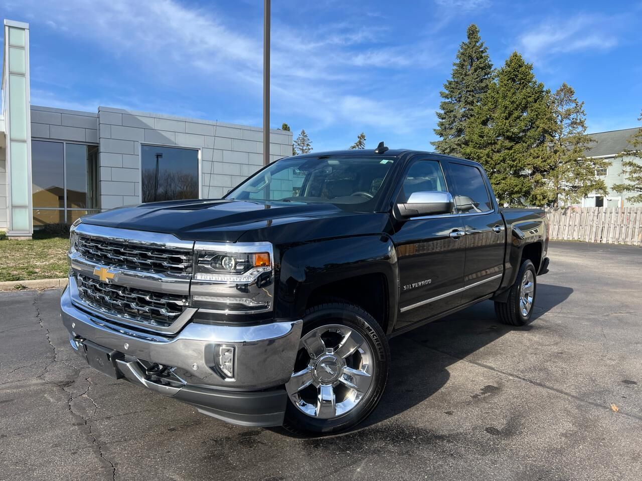 2018 CHEVROLET Silverado