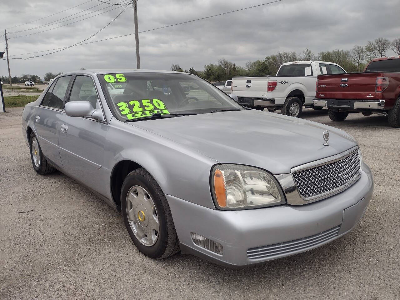 2005 CADILLAC Deville