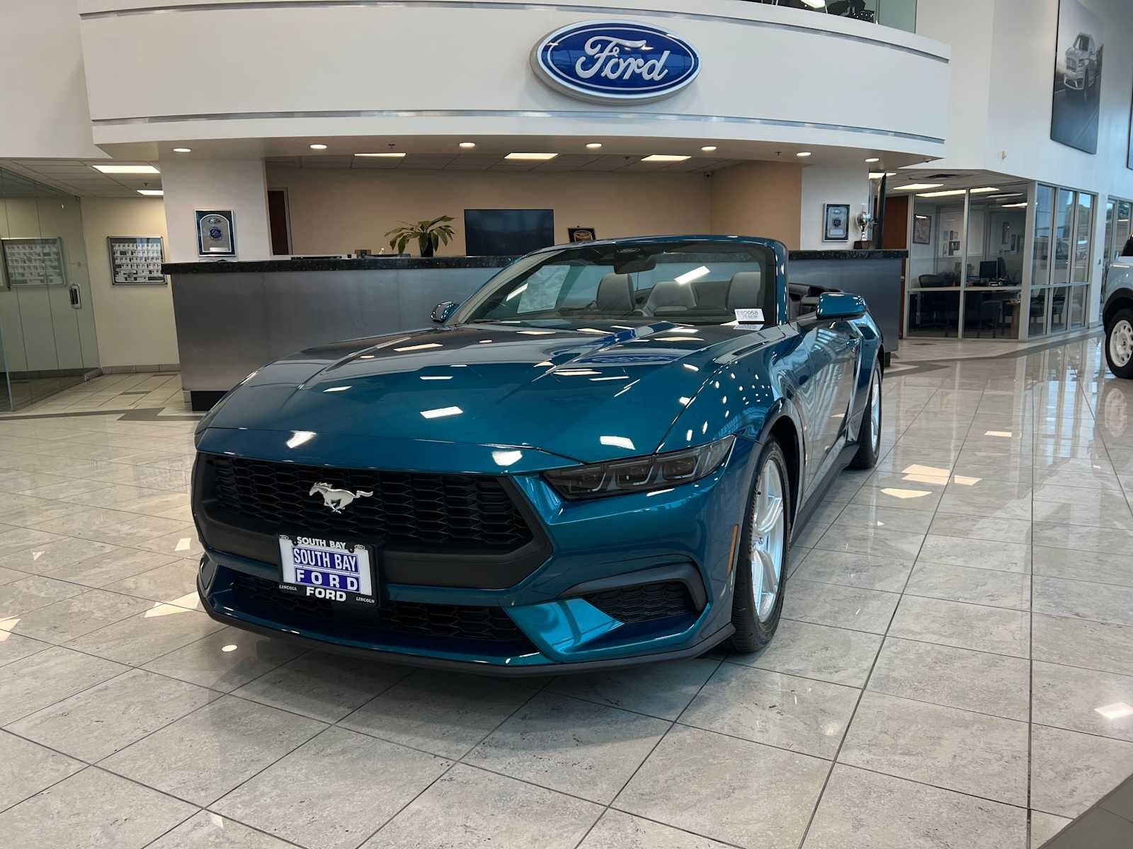 2026 FORD Mustang