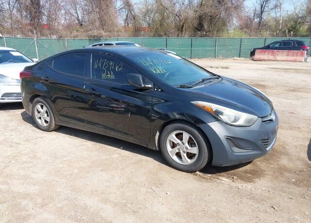 2015 HYUNDAI Elantra