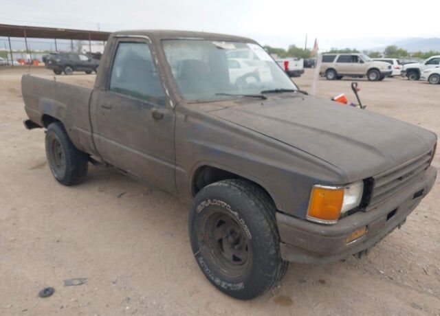 1988 TOYOTA Pick-Up