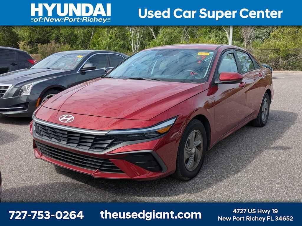 2024 HYUNDAI Elantra