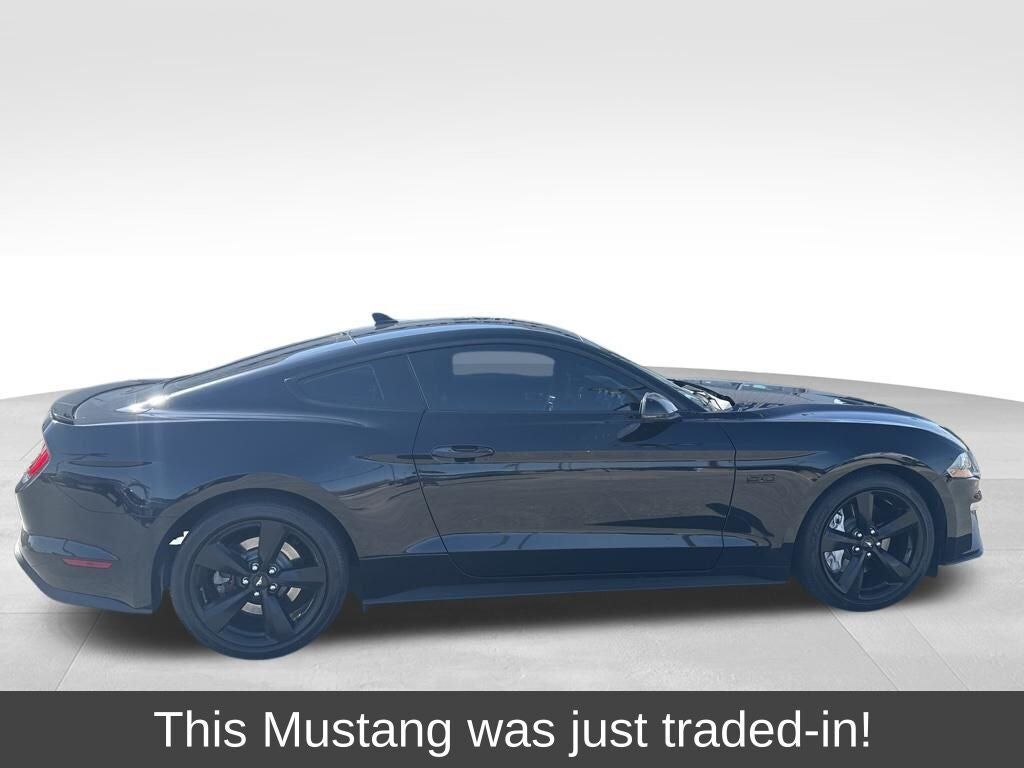2022 FORD Mustang