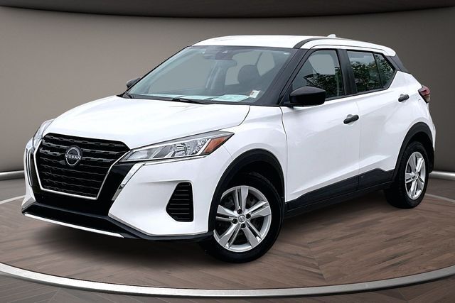 2023 NISSAN Kicks
