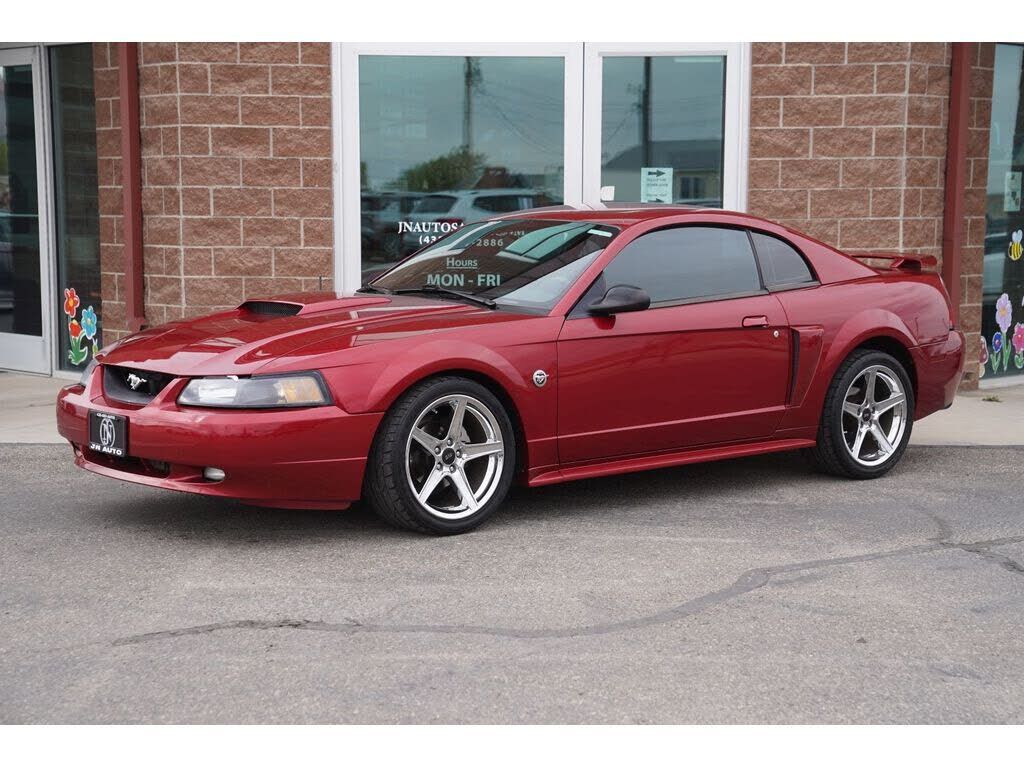 2004 FORD Mustang