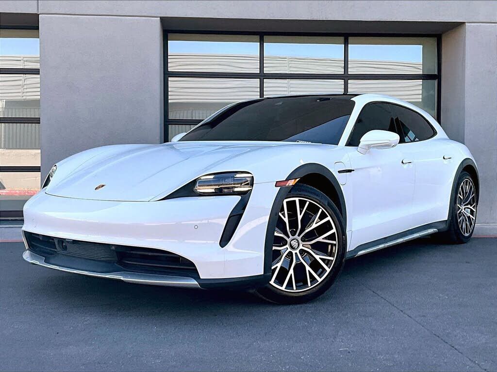 2023 PORSCHE Taycan