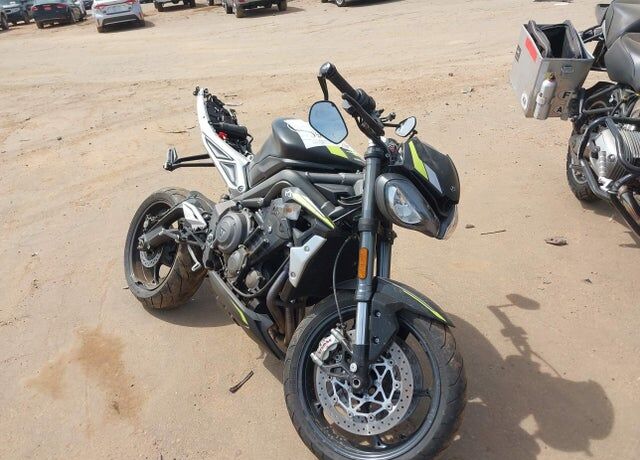 2020 TRIUMPH Street Triple