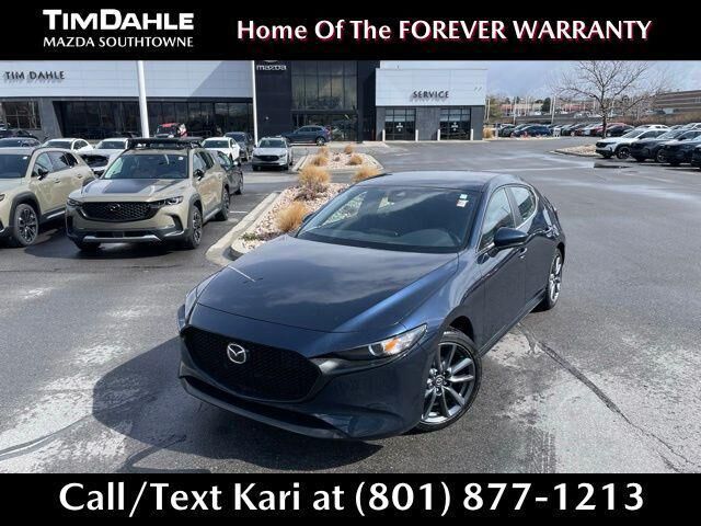 2023 MAZDA Mazda3