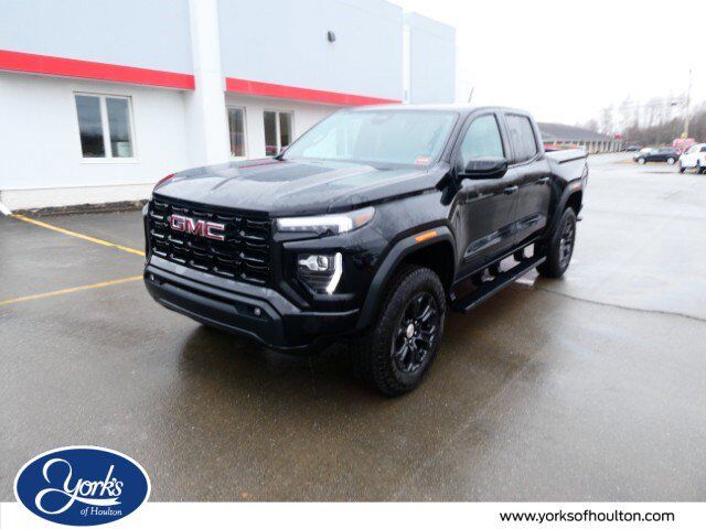 2024 GMC Canyon