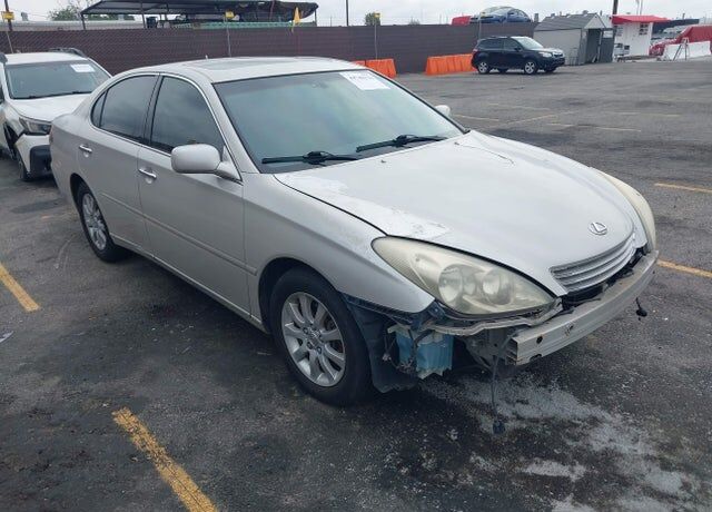 2004 LEXUS ES