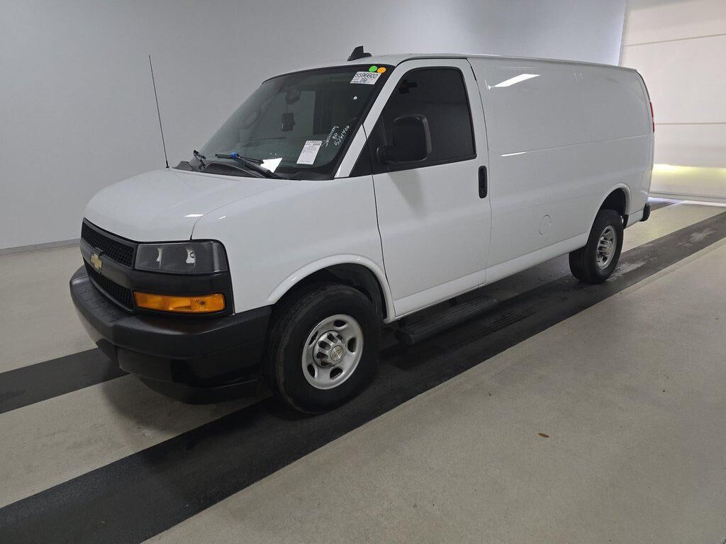 2023 CHEVROLET Express