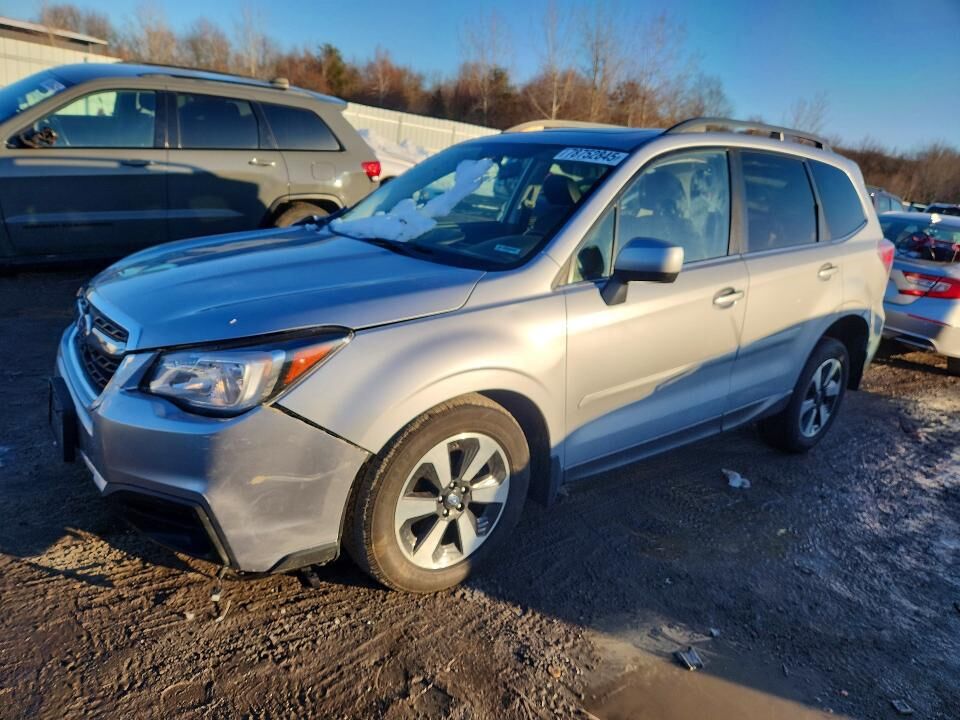 2017 SUBARU Forester