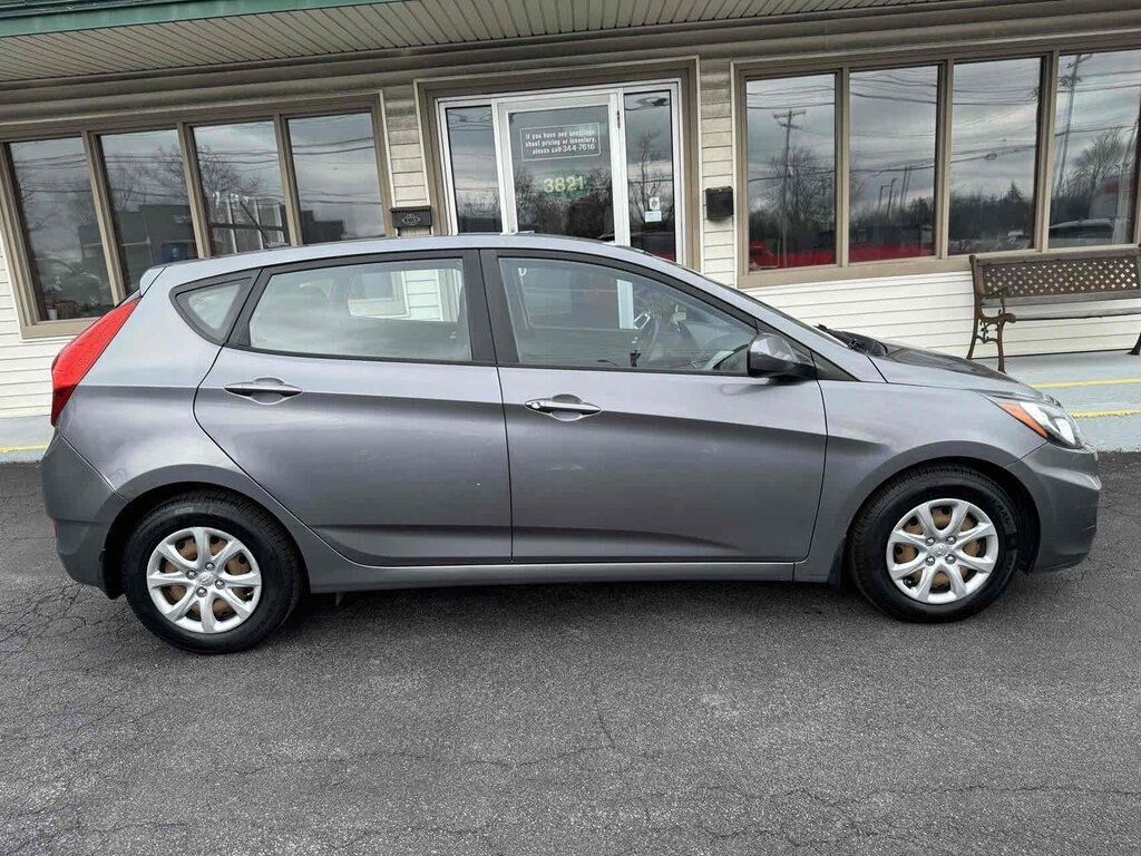 2014 HYUNDAI Accent
