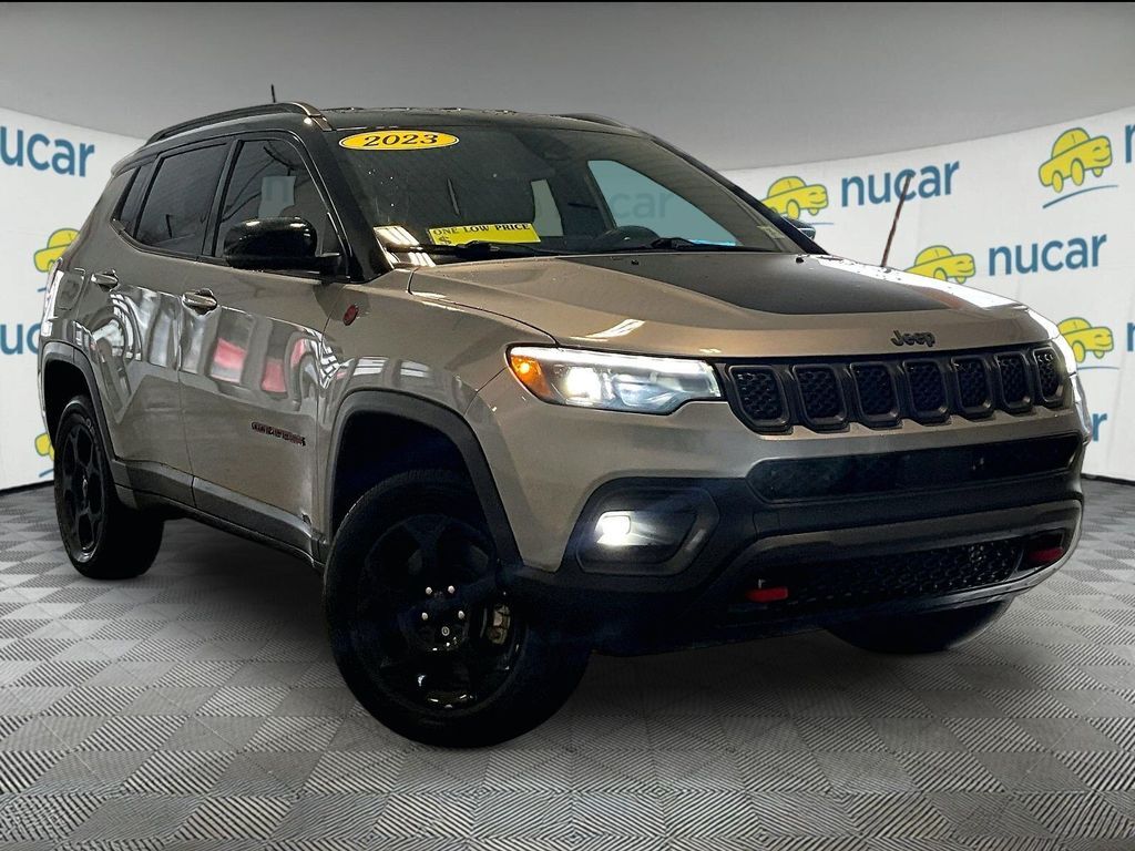 2023 JEEP Compass