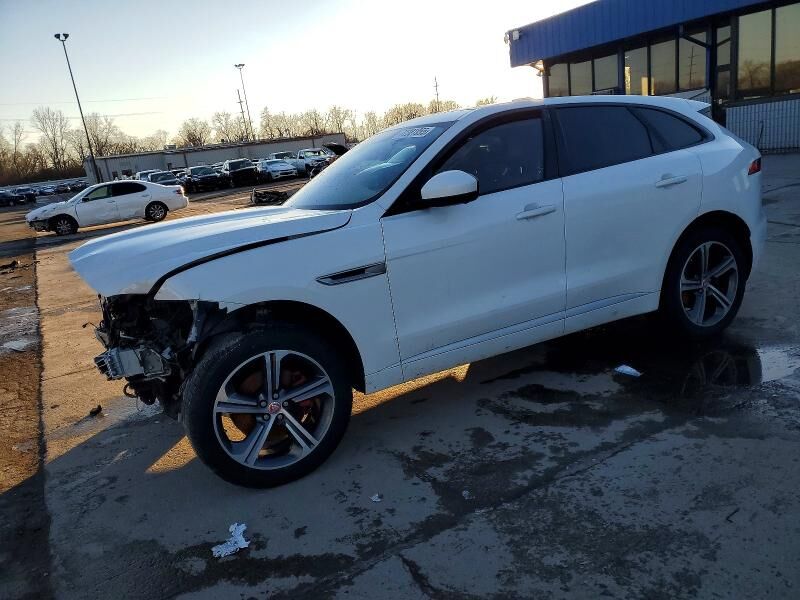 2017 JAGUAR F-Pace