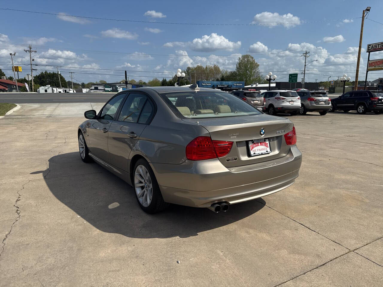 2011 BMW 3 Series