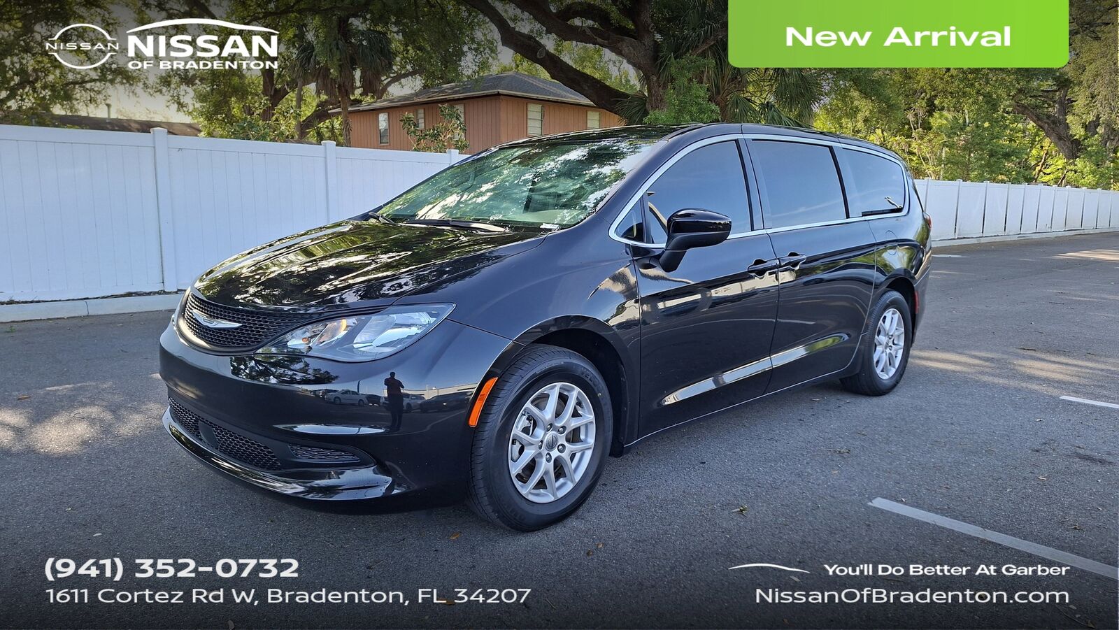 2024 CHRYSLER Voyager