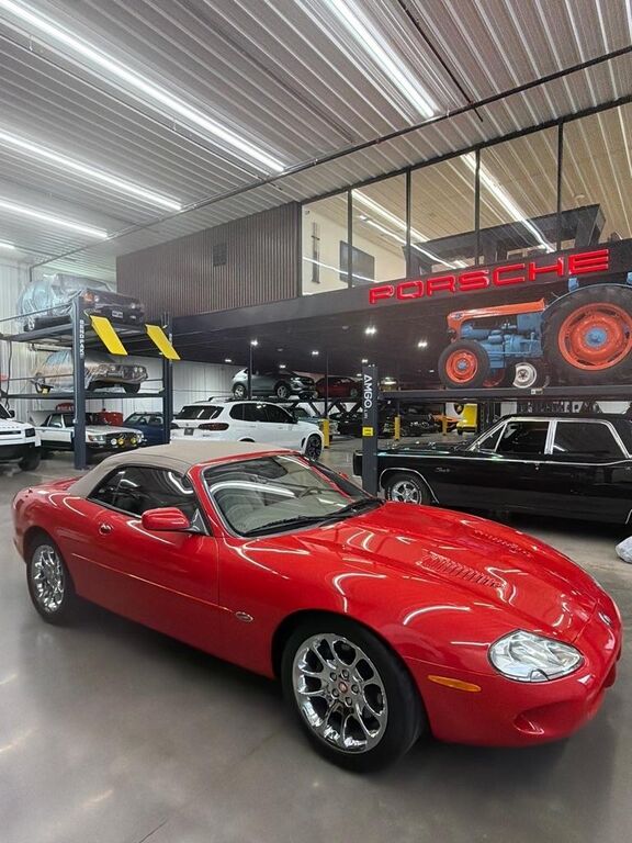 2000 JAGUAR XKR
