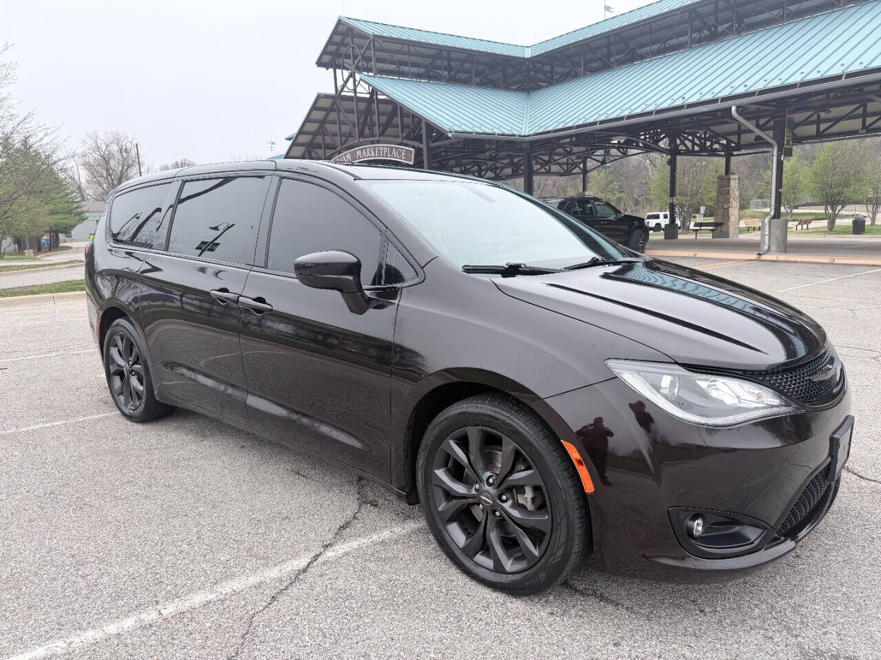 2019 CHRYSLER Pacifica