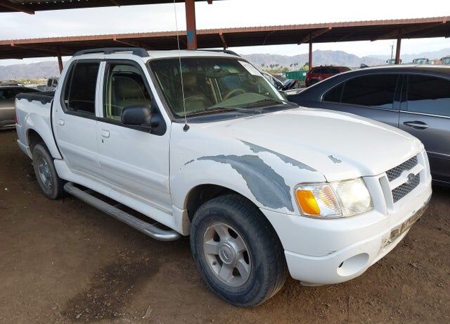 2004 FORD Explorer