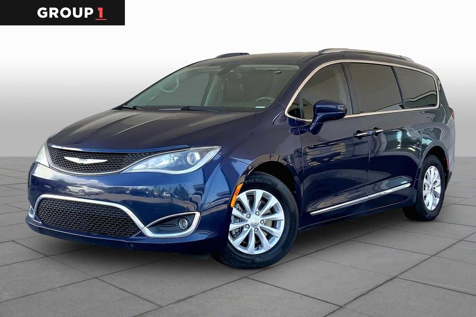 2019 CHRYSLER Pacifica