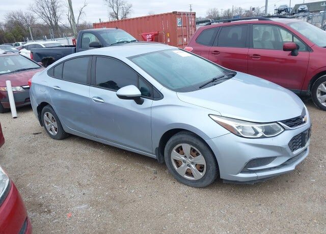 2017 CHEVROLET Cruze