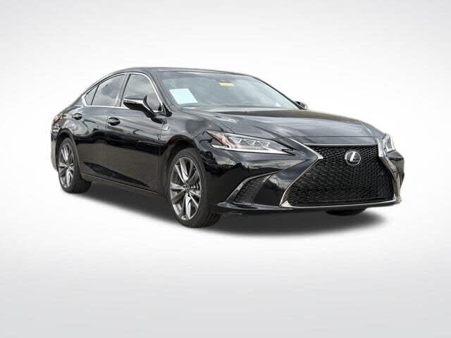 2019 LEXUS ES