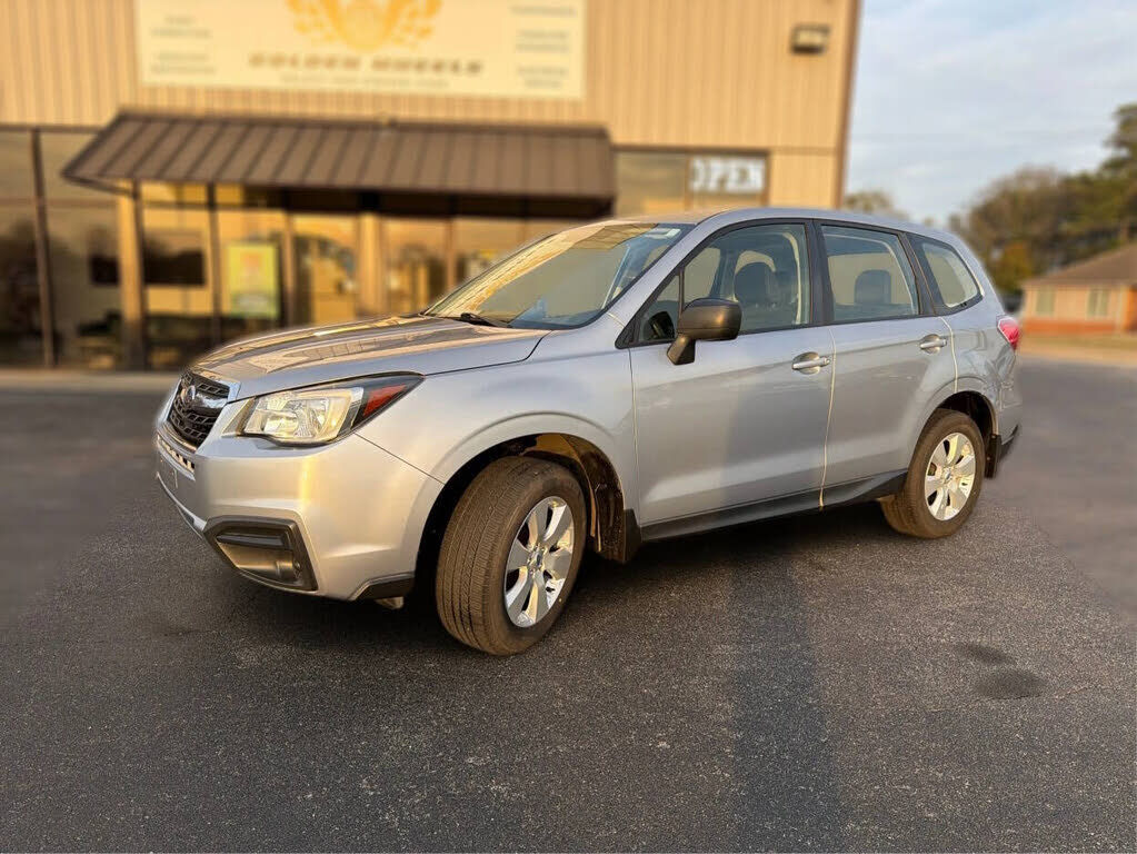 2017 SUBARU Forester