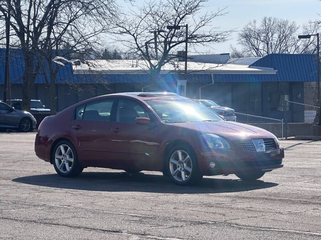 2004 NISSAN Maxima