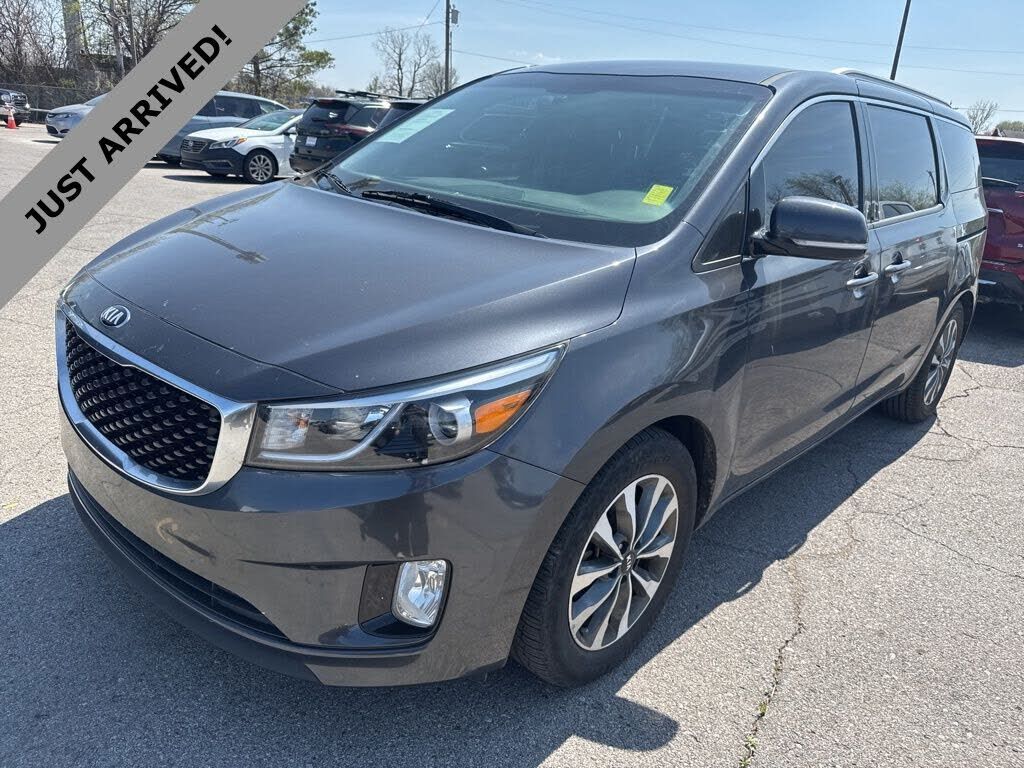 2015 KIA Sedona