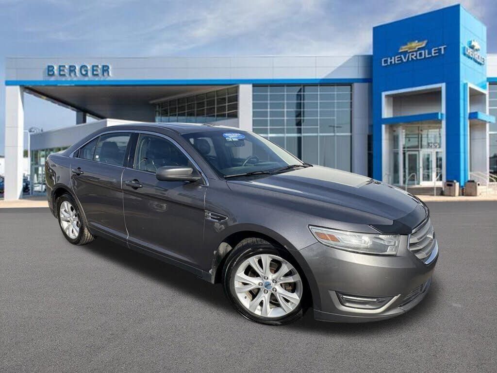 2014 FORD Taurus