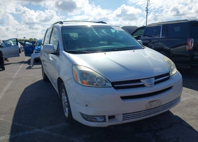2005 TOYOTA Sienna
